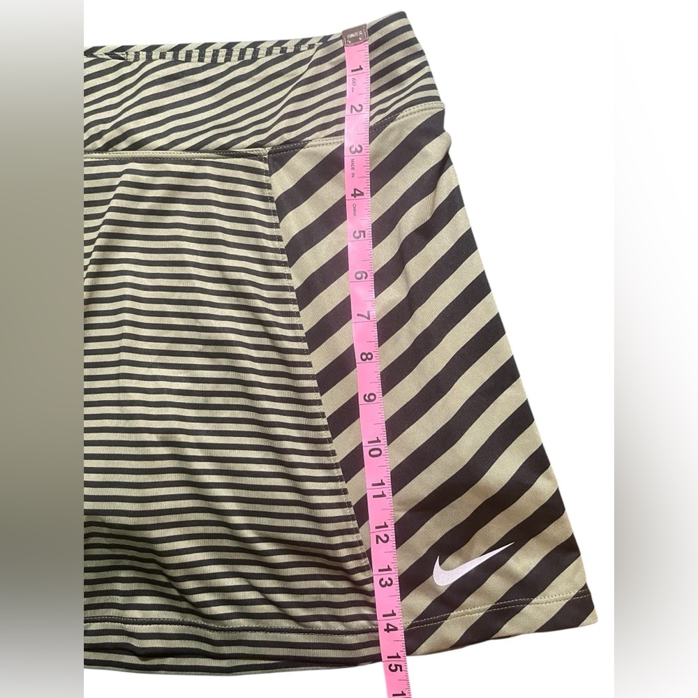 NikeGolf black and green striped Precision 2.0 knit Skort Skirt size Small EUC - Picture 6 of 8